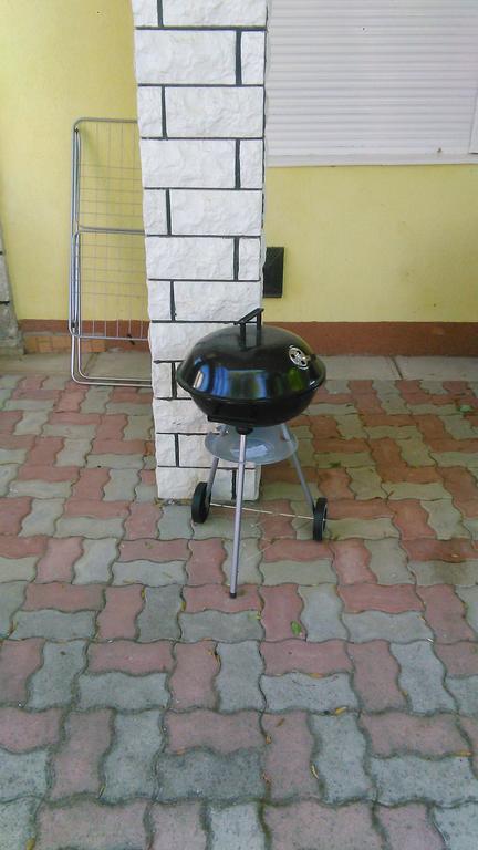 Edu Apartman Hajdúszoboszló Exterior foto